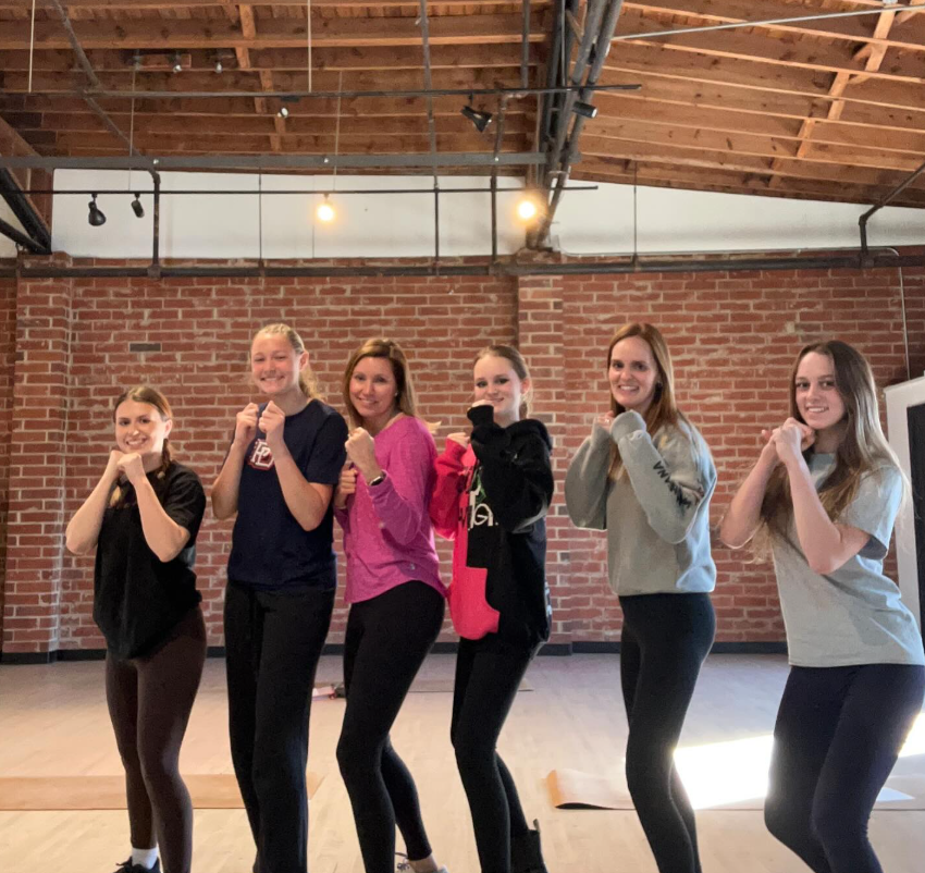 Self defense class in studio